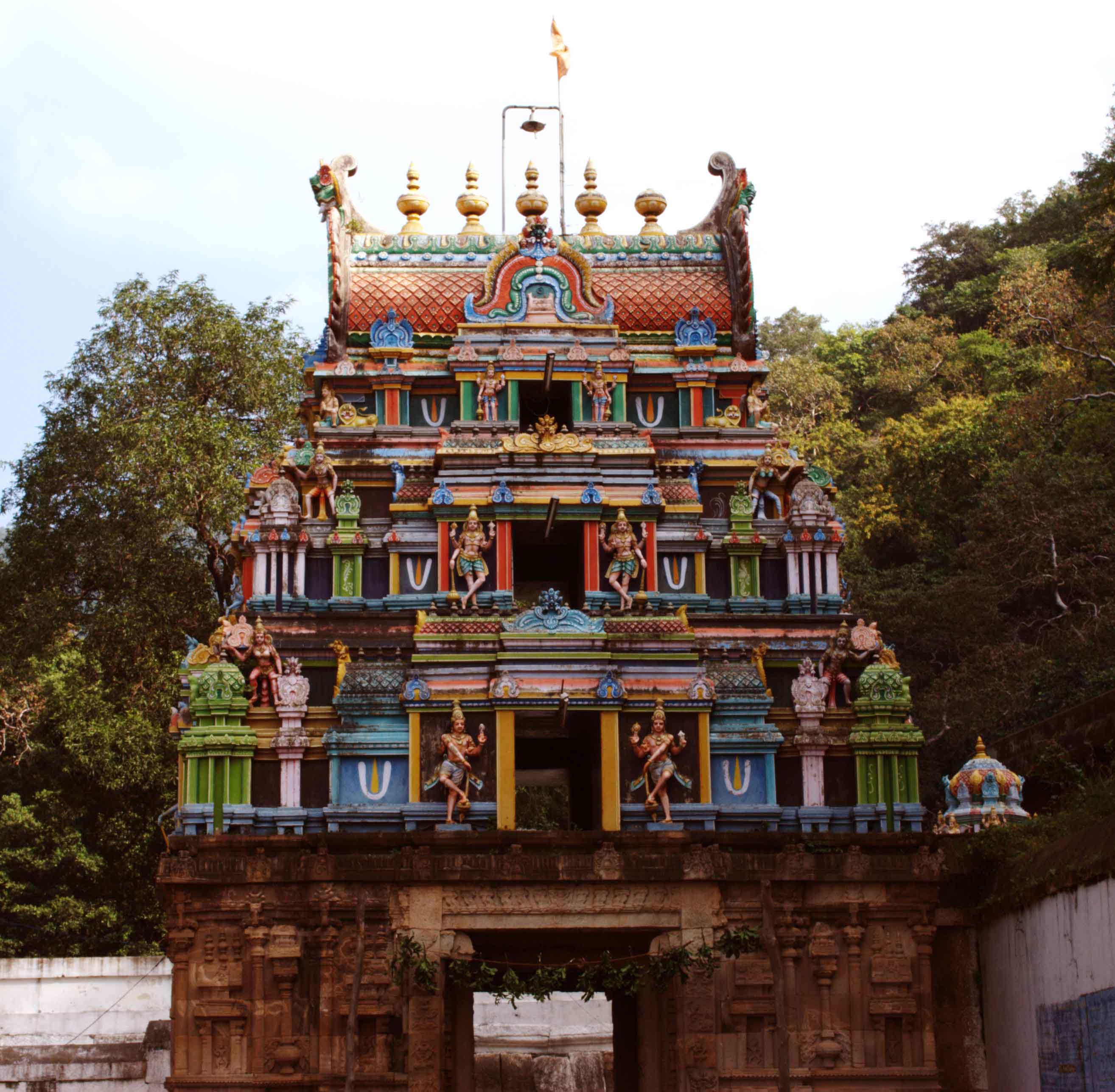 Tirusingavel Kundram/Ahobilam-Sri Nava Narasimhar Temple