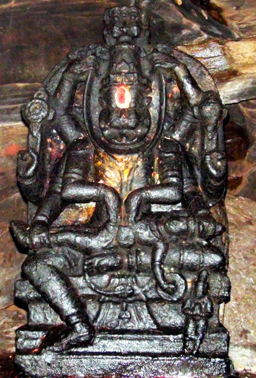 Tirusingavel Kundram/Ahobilam-Sri Nava Narasimhar Temple