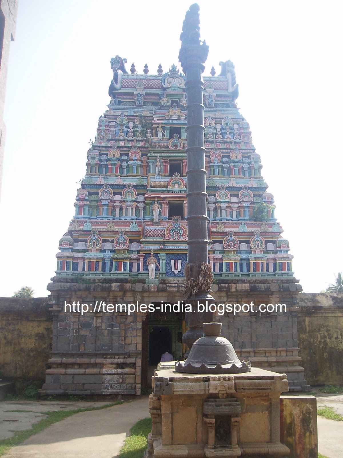 Amritavalli Devi Lakshmi-Tirunaangur