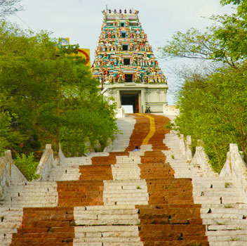 Sri Valli Devi Sannadhi-Chennimalai Murugan Temple