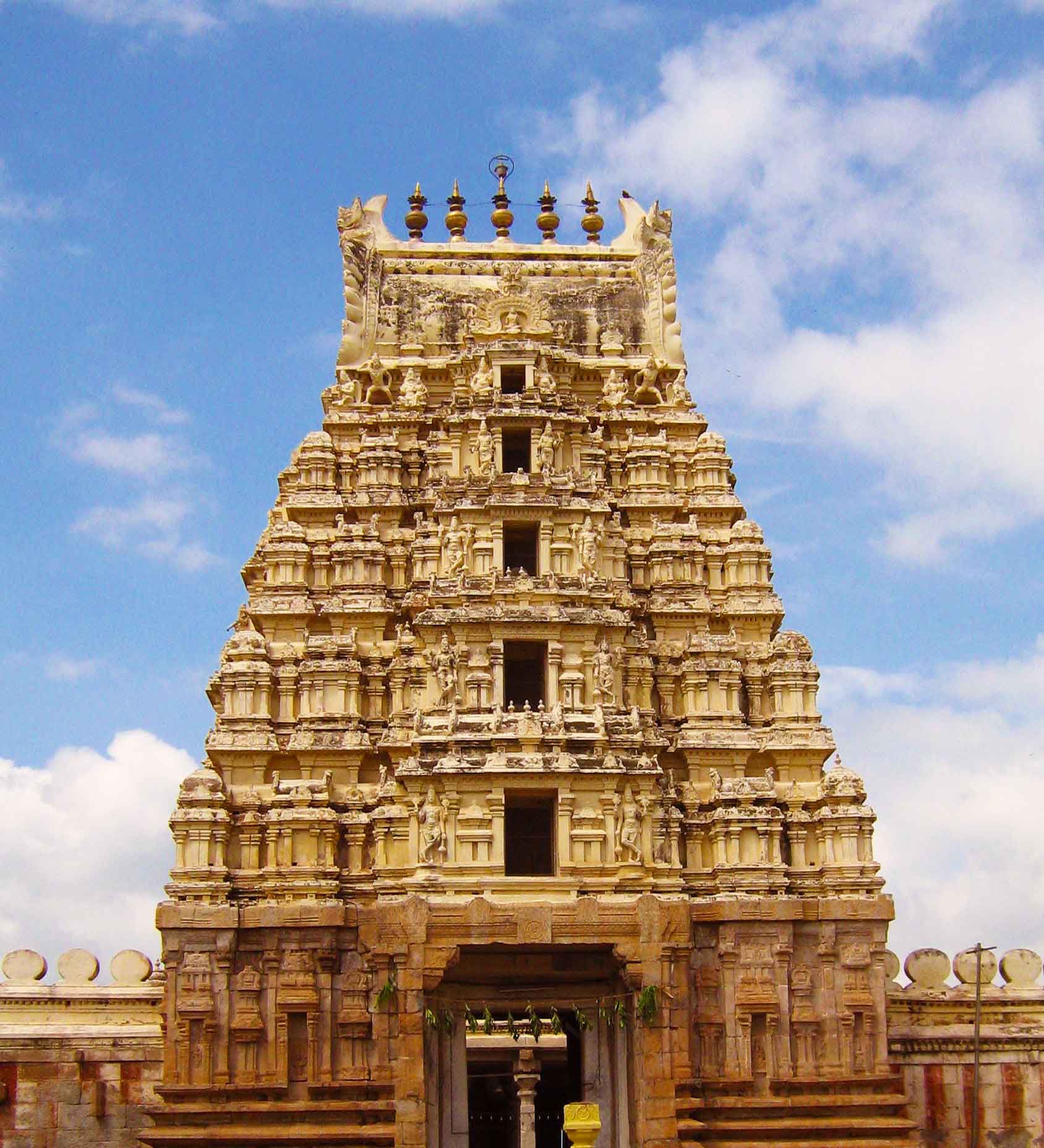 Erode Fort Kasthuri Ranganathar Vishnu Temple