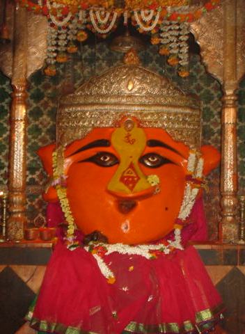 Mahur Renuka Devi Temple-Mahur, Nanded