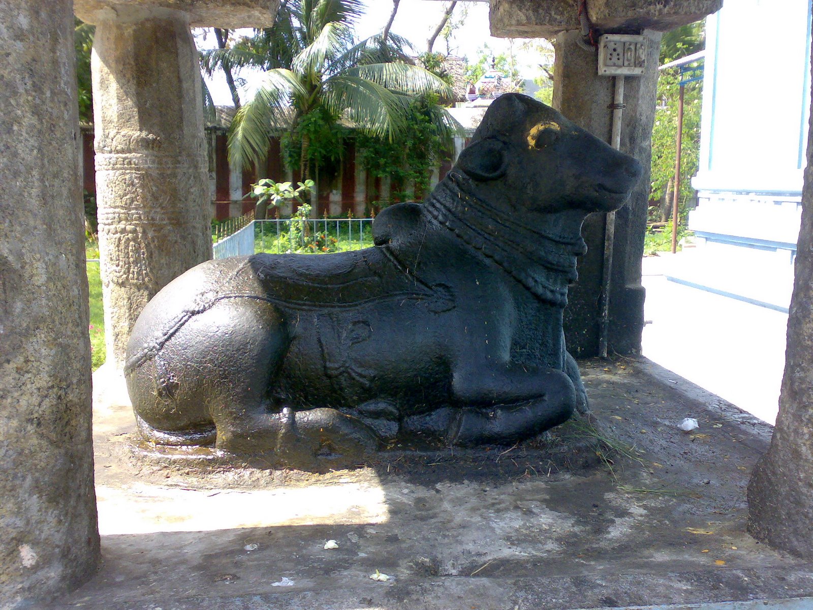 Mangadu Valleeshwarar Shiva Temple