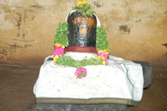 Surya Bhagawan (Sun)-Sahasra Lakshmeeshwarar Shiva Temple