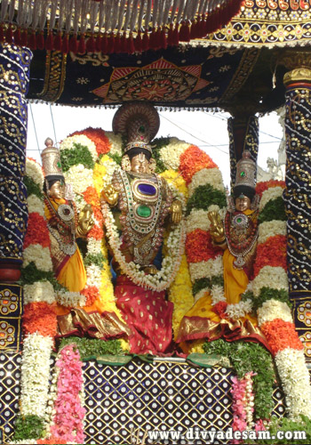 Thirukkoviloor Trivikrama Perumal Temple