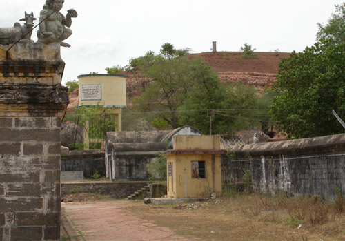 Thirumanikuzhi Vamanapureeswarar Shiva Temple