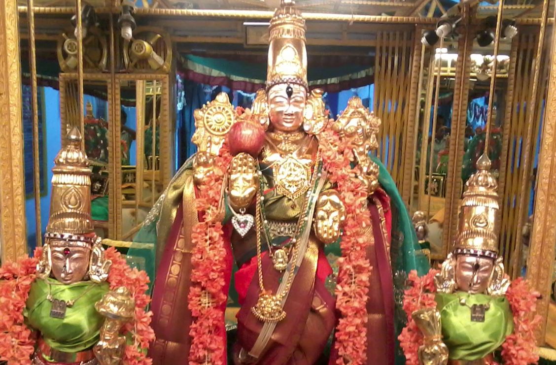 Thiruvelukkai Azhagiya Singa Perumal Narasimha Temple
