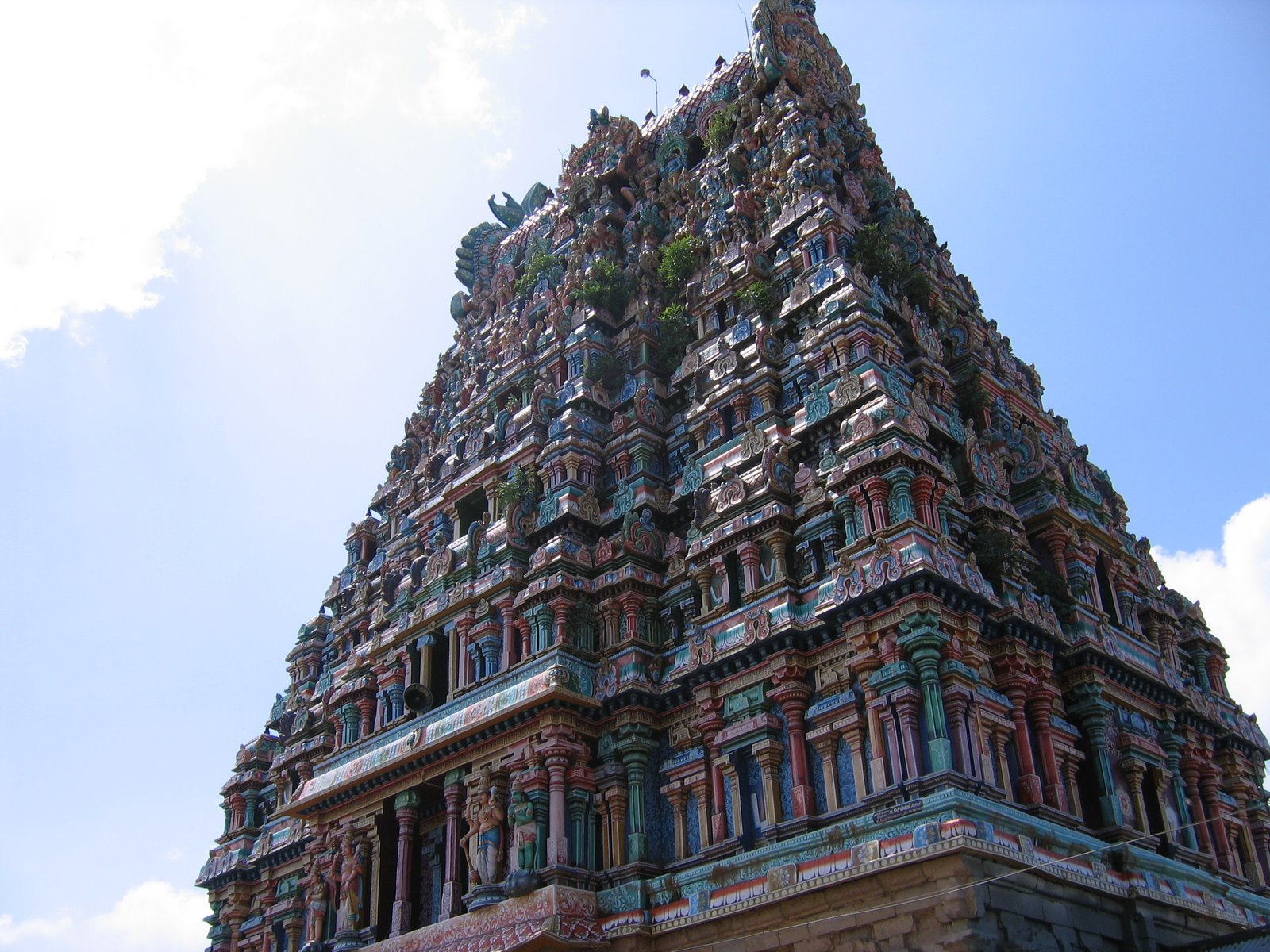 Tirucherai Sri Saranatha Vishnu Temple