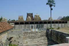 Tirukkurungudi/Tirukarangudi-Azhagiya Nindra Nambi Temple